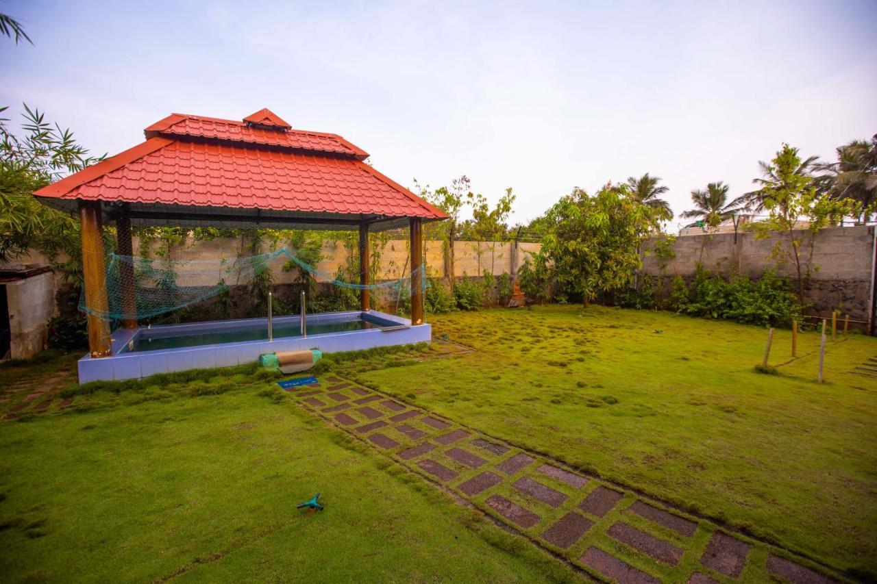 Waves Beach House Pondicherry Exterior photo